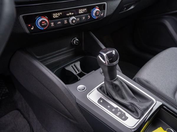 Audi Q2 advanced 35TDI Stronic NAVI LED AHK RFK SHZ// sofort verfügbar!!