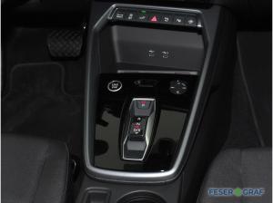 Audi A3 Sportback 40 TFSI e S tronic LED/Kam./AHK/17