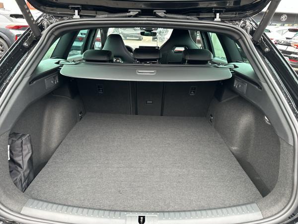 Cupra Leon Sportstourer VZ 1.5 e-HYBRID 200 kW (272 PS) 6-Gang-DSG Navi/Matrix/AHK/Sennh.