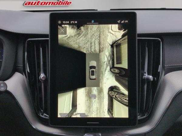 Volvo XC60 T6 AWD Ultra Black Edition+Luft+AHZV+SOFORT