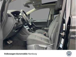 Volkswagen Touran 1.5 TSI DSG Panoramadach Sitzheizung PDC