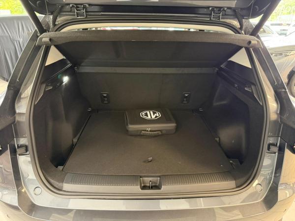 MG S5 EV Luxury Long Range