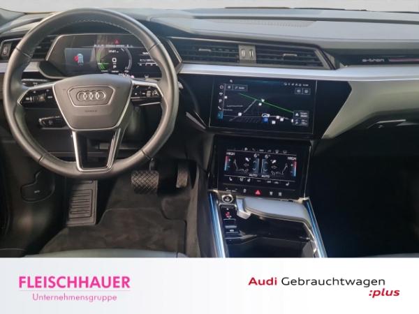 Audi Q8 55 quattro advanced AHK+HeadUp+LM20+Matrix+APS-Plus+