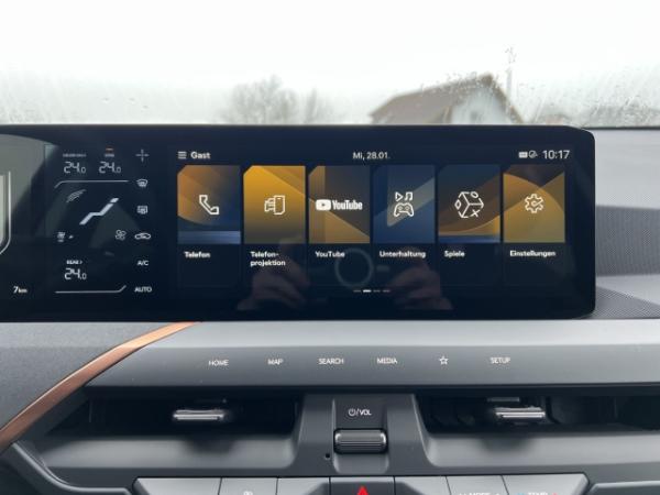 Kia EV5 81,4 kW/h Earth P2/P4 StandHZG Navi Digitales Cockpit 360 Kamera LED ACC El. Heckklappe