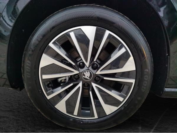 Skoda Superb Selection Deal