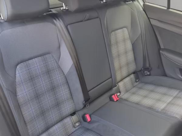 Volkswagen Golf VIII GTE