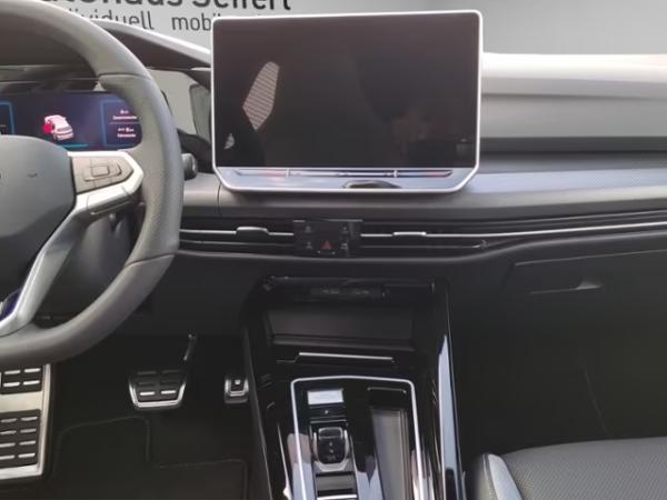 Volkswagen Golf VIII GTE