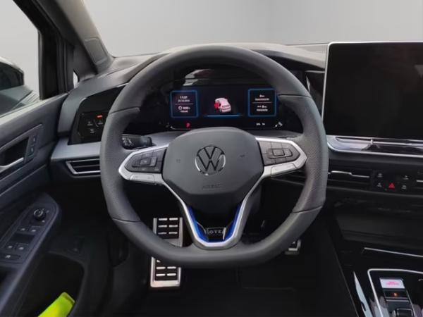 Volkswagen Golf VIII GTE