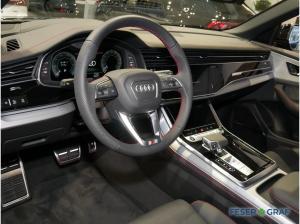 Audi Q8 SUV S line business TFSI e quattro