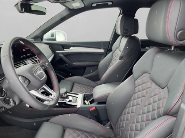 Audi Q5 55 TFSI e QUATTRO S_LINE+AHK+PANO+MATRIX