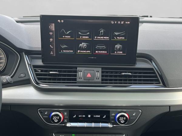 Audi Q5 55 TFSI e QUATTRO S_LINE+AHK+PANO+MATRIX