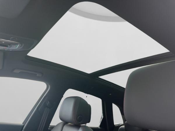 Audi Q5 55 TFSI e QUATTRO S_LINE+AHK+PANO+MATRIX