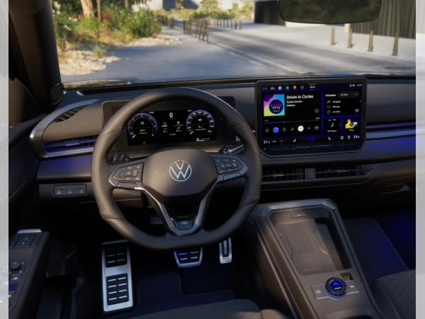 Volkswagen T-Roc R-Line 1.5 eTSI OPF DSG 150 (UVP 50.310€) BLACK/MATRIX/NAV/PANO/AHK/UVM.