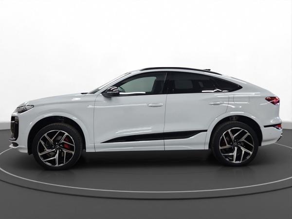 Audi e-tron Q6 Sportbackperformance AHK Pano LED LM 21" B&O