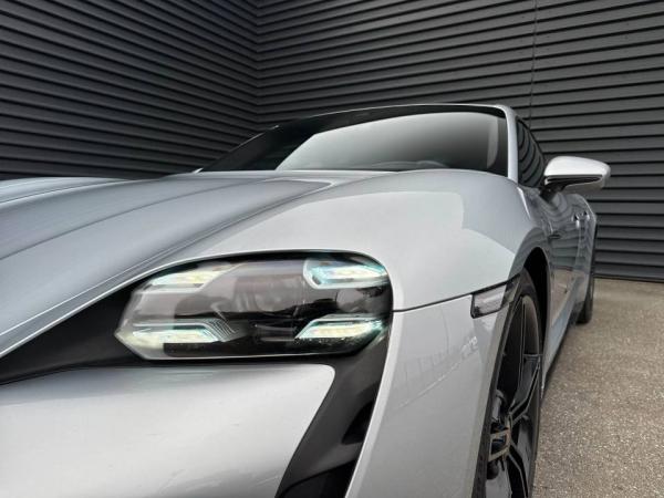 Porsche Taycan Turbo S | 761 PS 🚀 | 1 Vorbesitzer