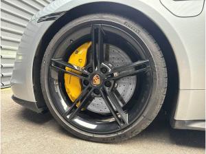 Porsche Taycan Turbo S
