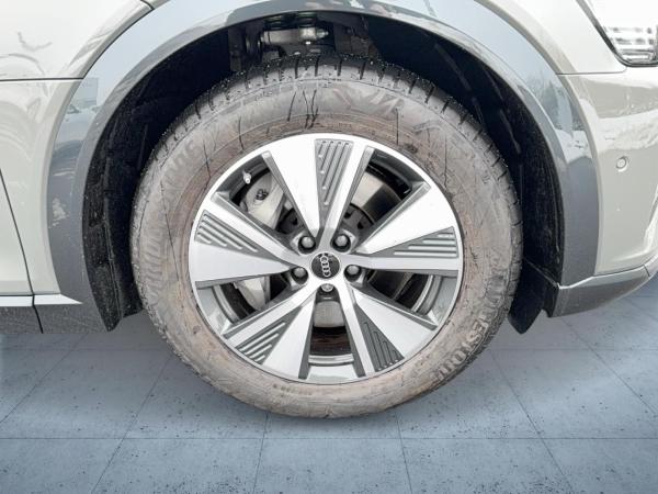 Audi Q8 e-tron Advanced qu 360 3xKlima 4xSHZ ACC AHK