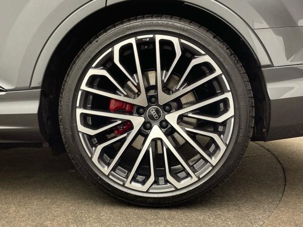 Audi Q7 TFSIe Hybrid 250 kW quattro tiptronic S line