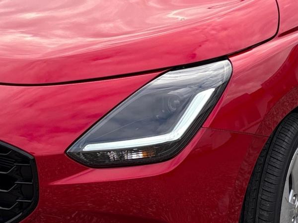 Suzuki Swift 1.2 Dualjet Hybrid Comfort*Navi/LED/SHAZ/DAB/Keyless Entry*
