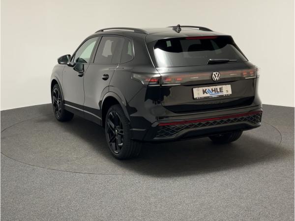 Volkswagen Tiguan R-Line 4MOTION Black Style Leder Pano