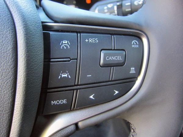 Lexus UX-300h UX 300h F Sport Design