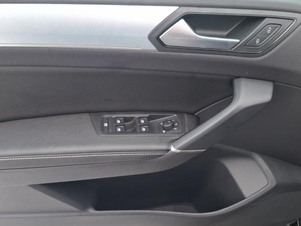 Volkswagen Touran 1.5TSI DSG Goal AHK