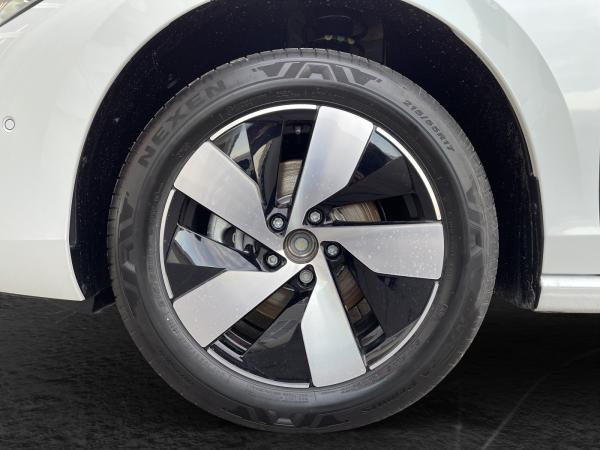 Volkswagen Passat Variant 1.5 eTSI DSG Business