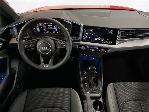 Audi A1 allstreet 30 TFSI S tronic LED LM 18" Navi PDC+RFK Sonos