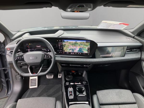 Audi Q6 e-tron qu. S line / SOFORT VERFÜGBAR !