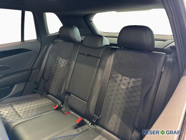 Volkswagen Tiguan R-Line 1,5eTSI DSG Alu-19 Matrix Panorama