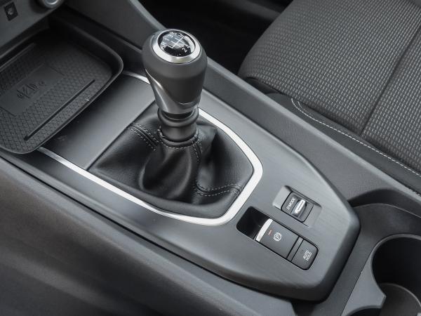 Nissan Qashqai N-Connecta 1.3 DIG-T MHEV 6MT 140PS Winterpaket *sofort verfügbar*