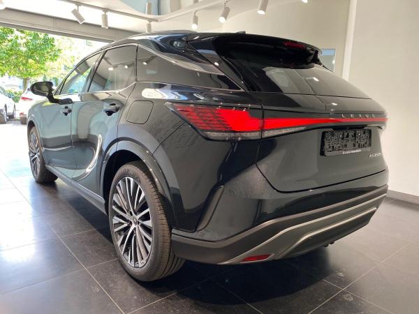 Lexus RX 450 h+ F-Sport Design Lexus RX 450 h+ F-Sport Design