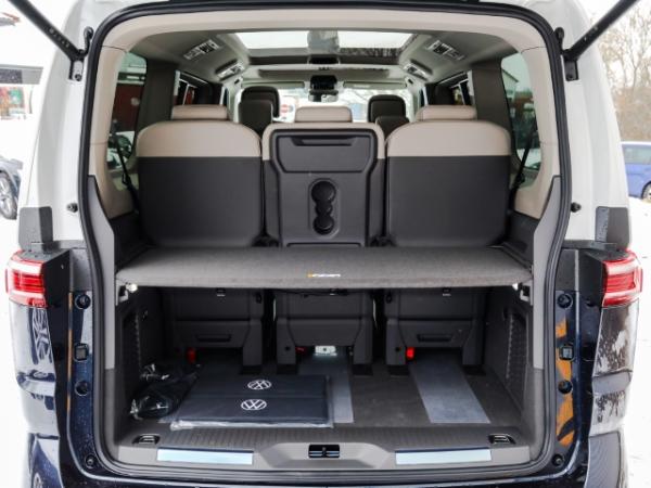 Volkswagen T7 Multivan Style 1.5 eHybrid lang 4M AHK Navi 7-Sitzer