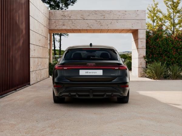 Audi A6 e-tron Avant quattro S line B&O HUD AHK