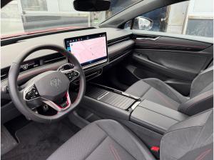 Volkswagen ID.7 Tourer - GTX 250 kW 4M WÄRMEPUMPE NAVI PANO AHK KAMERA LED