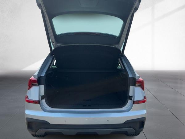 Skoda Kamiq TOUR 115 PS DSG AHZV  / NAVI / KAMERA *SOFORT VERFÜGBAR*