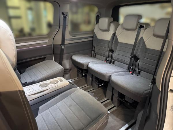 Volkswagen Multivan "Edition" 2.0 TDI DSG AHK Head-Up-D.