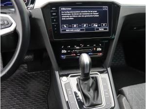 Volkswagen Passat Variant Business 2.0 TDI DSG / Pano, LED