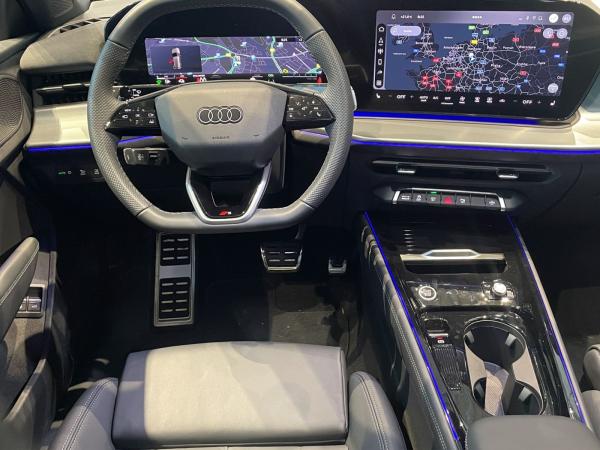 Audi Q3 SUV e-hybrid S line LED Navi CarPlay 19" RÜ