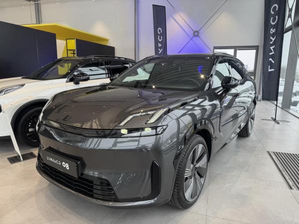 LYNK & Co 08 More/ Gewerbe // Sofort Verfügbar! // 0,5% Steuer //Frei Konfigurierbar!360°CAM/ACC/LED/PANO/SHZ+LHZ