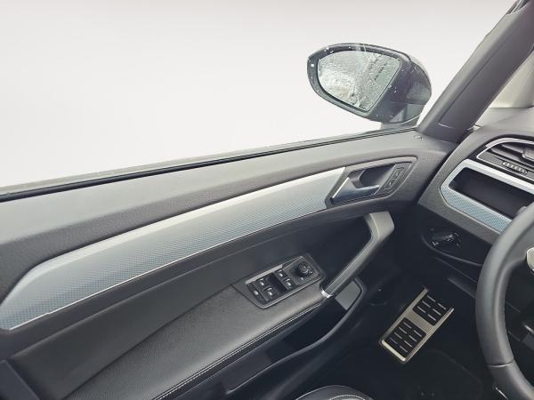 Volkswagen Touran 1.5 TSI Comfortline GOAL ACC AHK AUT LED