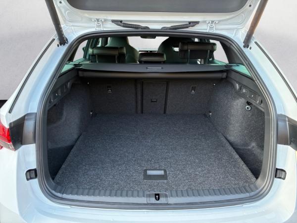 Skoda Octavia Combi Sportline 2.0 TDI 150 PS DSG *SOFORT VERFÜGBAR*