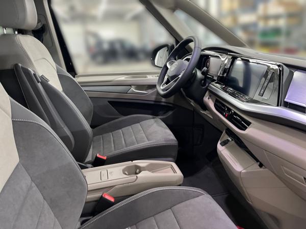 Volkswagen Multivan "Goal" 2,0 l TDI SCR Front antrieb 7-Gang-DSG Radst. 3124 mm kurzer Überhang