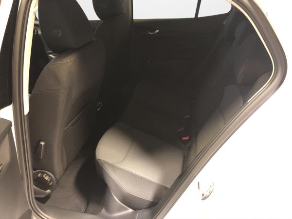 Skoda Fabia 1.0 TSI DSG Tour NAVI LED WINTERPLUS