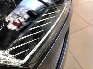 Skoda Karoq 1.5 TSI DSG Tour AHK MATRIX NAVI