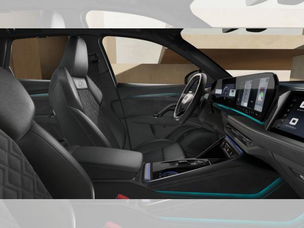 Audi Q5 SUV e-hybrid quattro