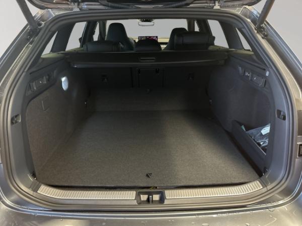 Skoda Superb Combi 1.5 TSI iV Sportline, Pano, Canton