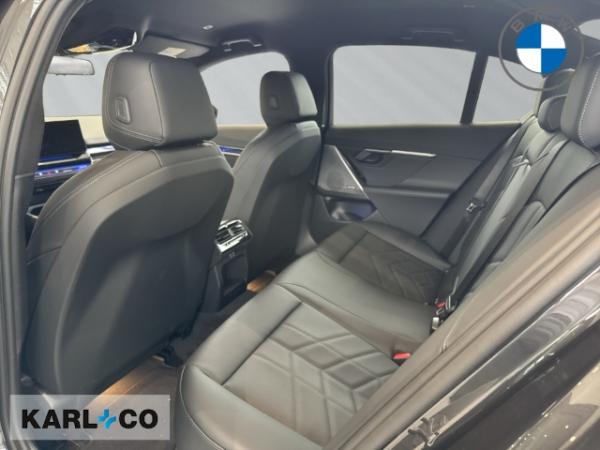 BMW 530 e M SPORT 20" INNOVATIONSPAKET DRIVING ASSIST PLUS HARMAN/KARDON