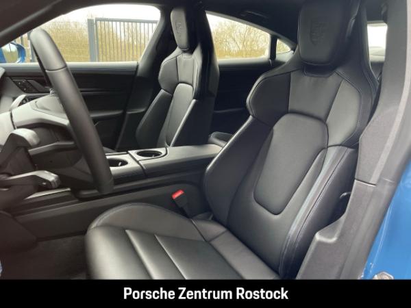 Porsche Taycan Black Edition