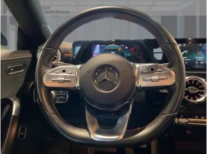 Mercedes-Benz CLA 180 d AMG Line Alcantara Sitzheizung Navi
